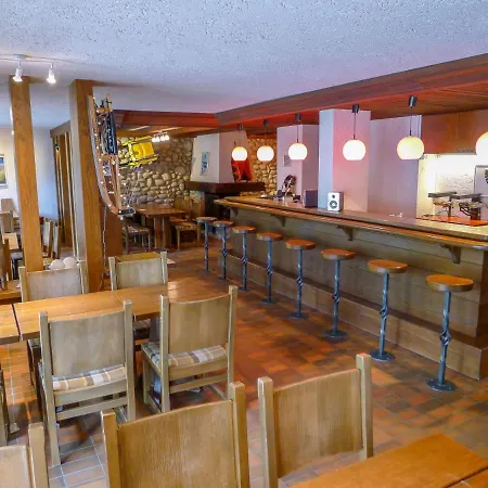 Ringstrasse - Utoring-22 By Interhome Лойкербад